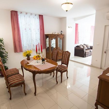 Apartment Vita Palit Kültér fotó