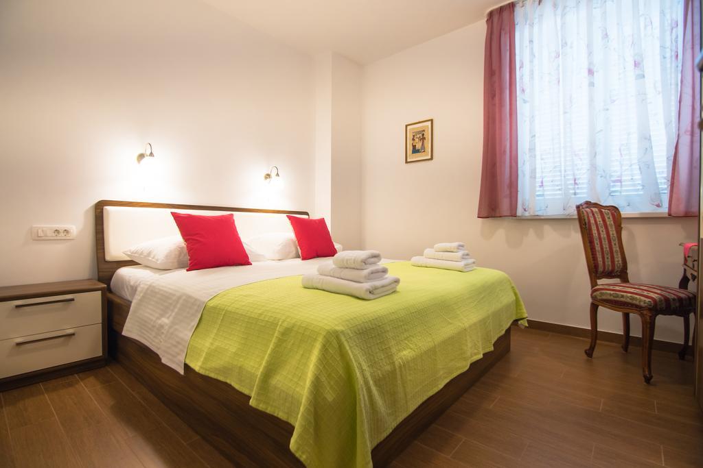 Apartment Vita Palit Kültér fotó