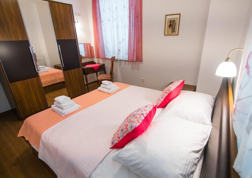 Apartment Vita Palit Kültér fotó
